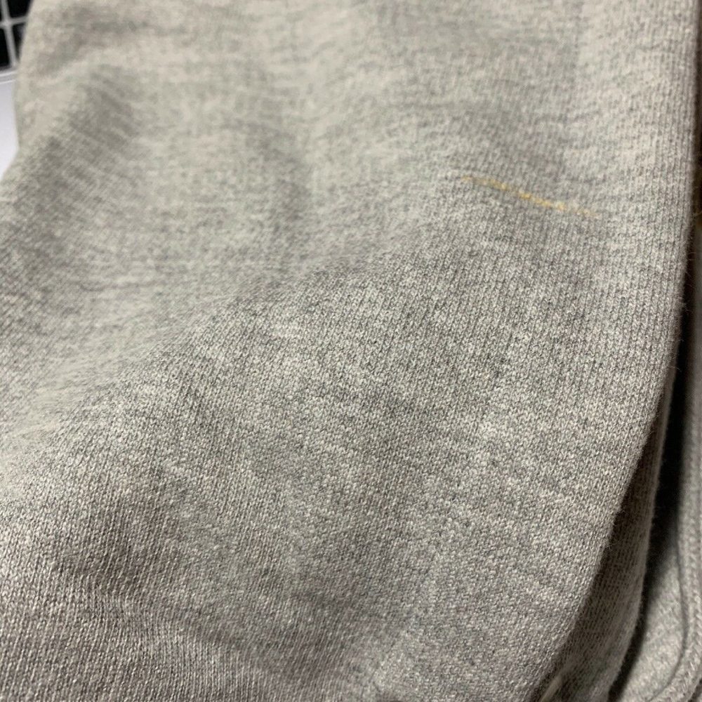 LAST CHANCE SALE BUNDLE TO SAVE!  NEW Champion GRAY Reverse Weave Hoodie logo - Picture 5 of 6
